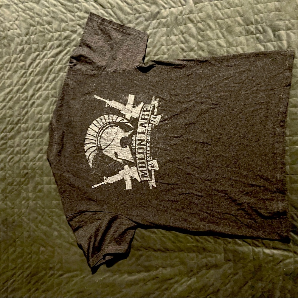 Cabelas Molon Labe shirt